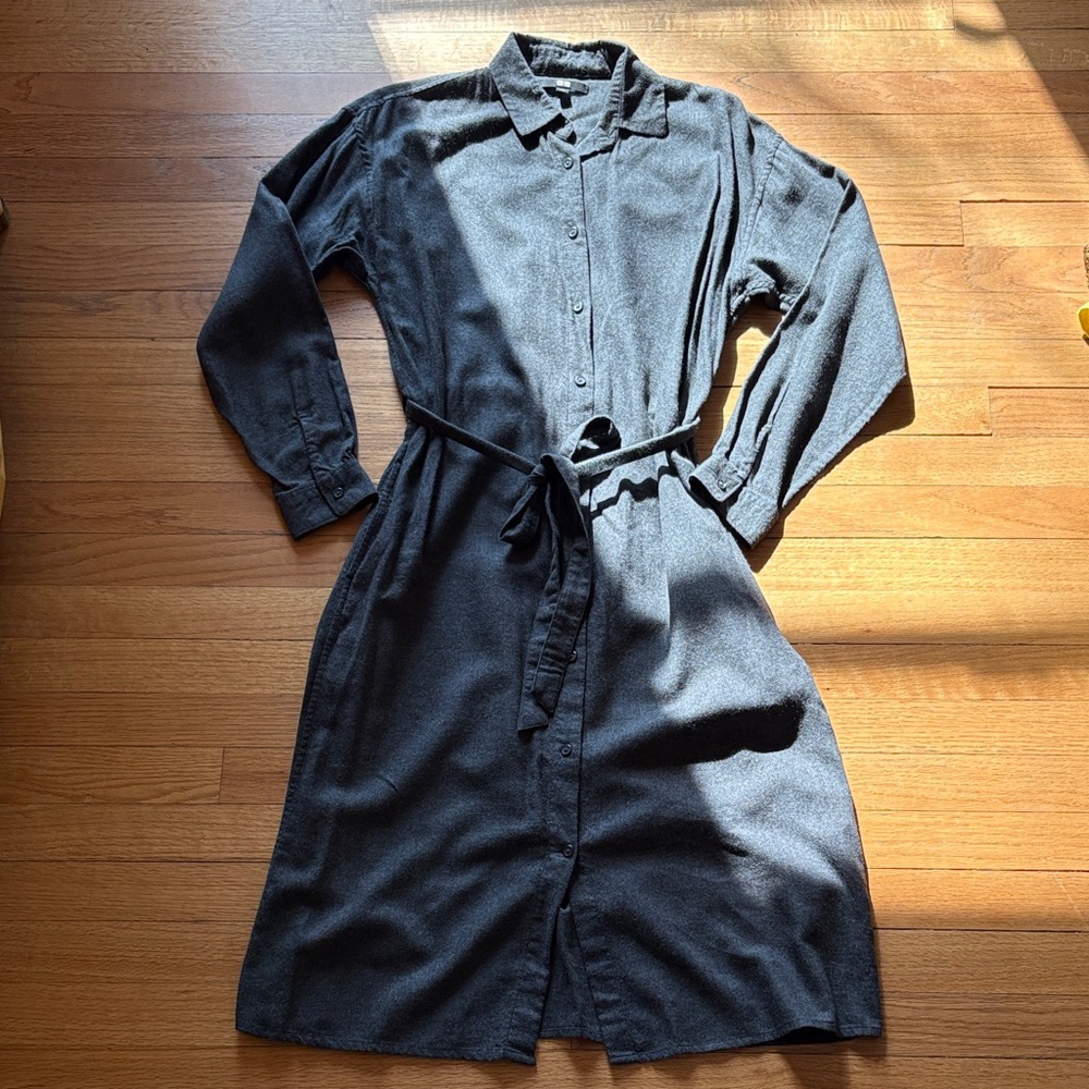 uniqlo grey flannel long sleeve dress